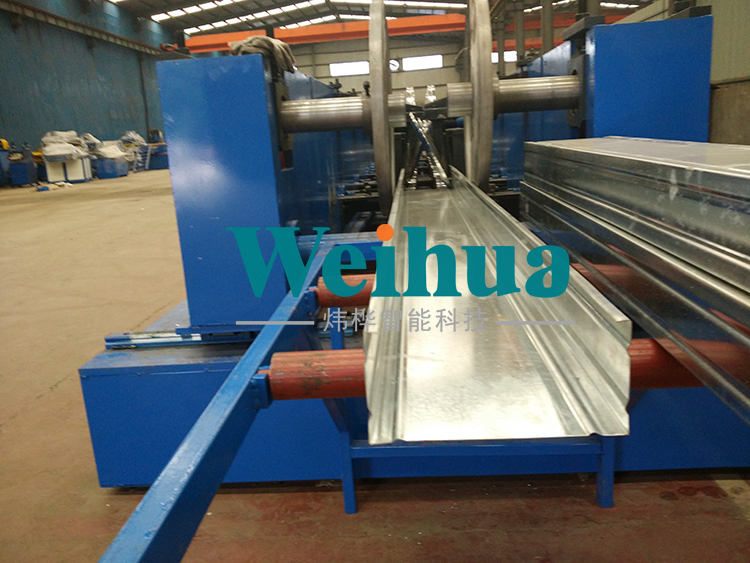 槽式電纜橋架成型設(shè)備 槽式電纜橋架成型設(shè)備